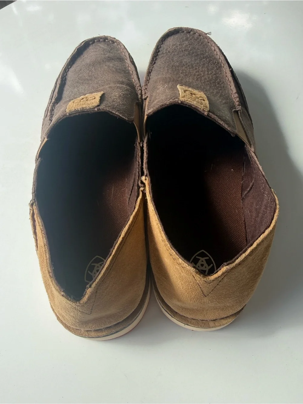 Ariat Cruiser Mens 9 D Slip On Shoes Loafers Casual Leather Cruiser